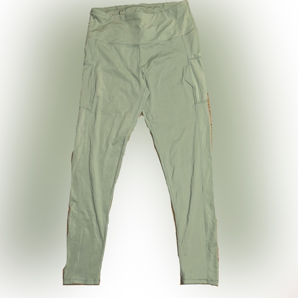 Light green active leggings